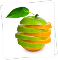 Tutty-fruity des pommes sur un arbre